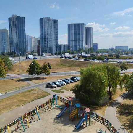 Ferienwohnung Смарт Квартира Метро Теремки, Республіка, Нвц, Феофанія, Магеллан Kiew Exterior foto